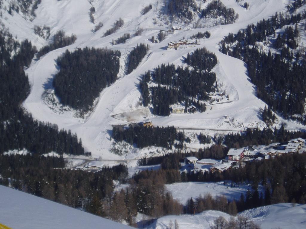 Appartementhaus Ckpk Sonnenalpe Nassfeld Exterior foto