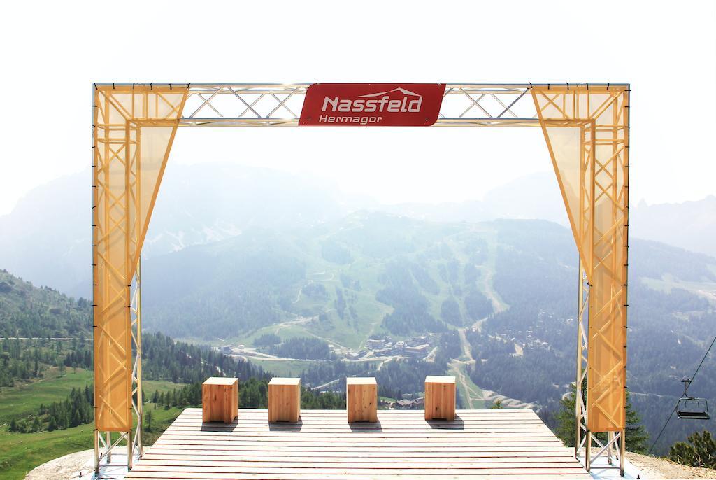 Appartementhaus Ckpk Sonnenalpe Nassfeld Exterior foto